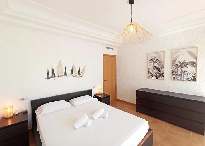 Apartmán 1º Linea Playa Poniente